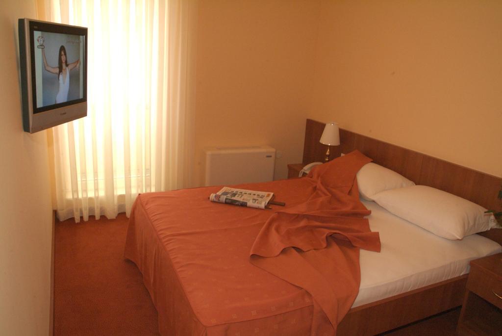 Hotel Kaktus Čitluk Стая снимка