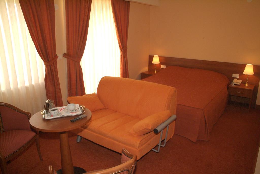 Hotel Kaktus Čitluk Екстериор снимка
